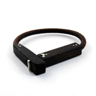 Shelter/\Heritage braceletT2